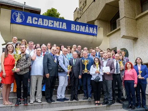 Dispozitiv medical SDMA UVAC-250 pentru dezinfectarea aerului – La expoziții și ceremonii de premiere 7