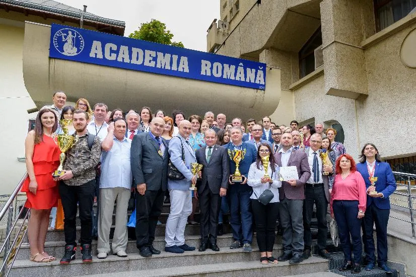 Dispozitiv medical SDMA UVAC-250 pentru dezinfectarea aerului – La expoziții și ceremonii de premiere 7